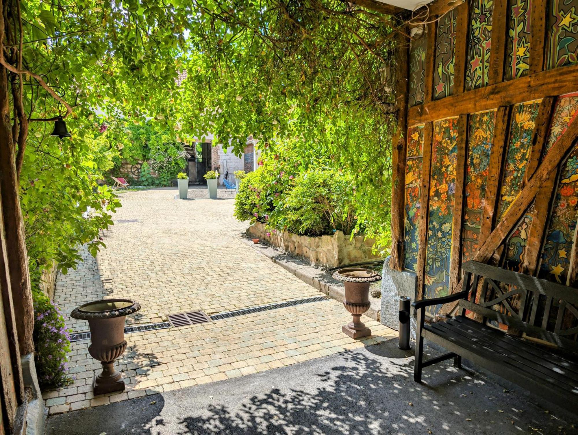 Relais du Beffroi Chambres d'Hôtes Saint-Riquier Extérieur photo