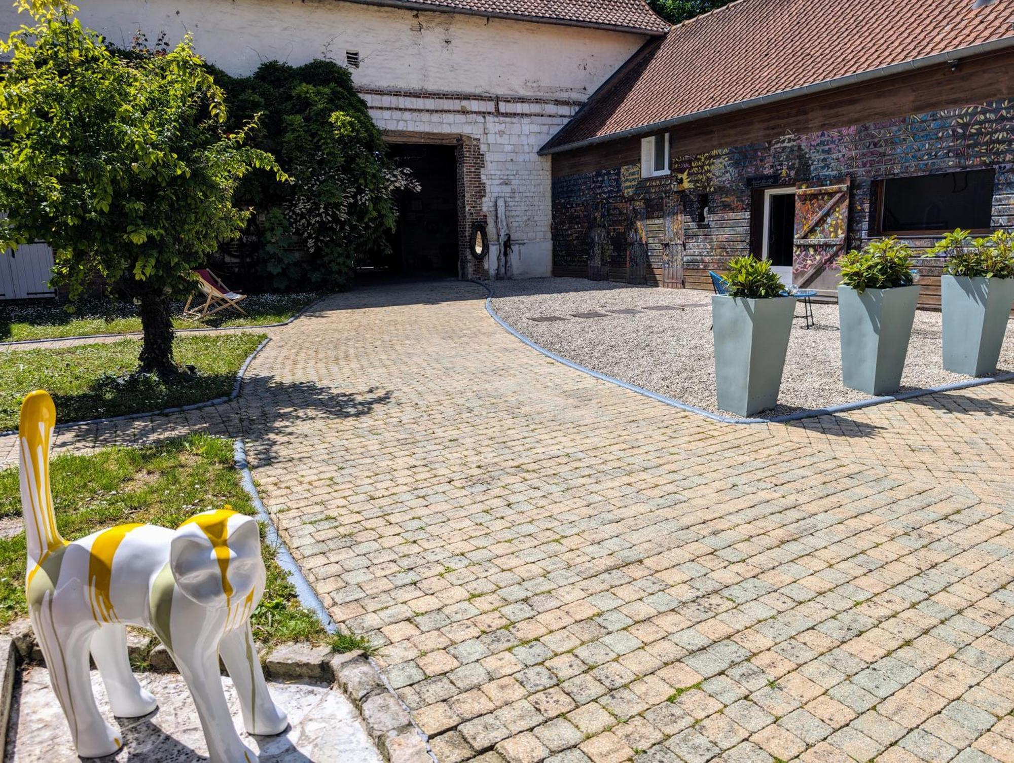 Relais du Beffroi Chambres d'Hôtes Saint-Riquier Extérieur photo